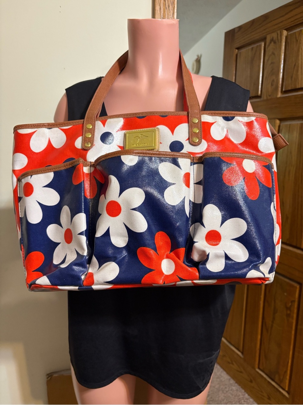 Sam & Hadley tote bag floral multi-pocket retro-inspired daisy red white blue